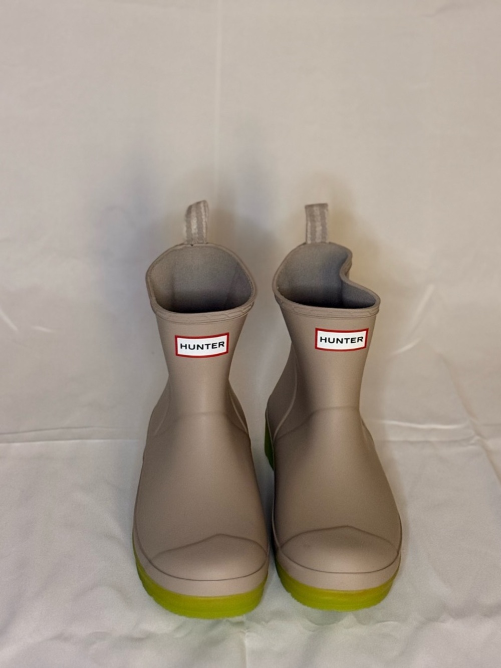 Hunter Women's Play Short Translucent Sole Boots Sz 10